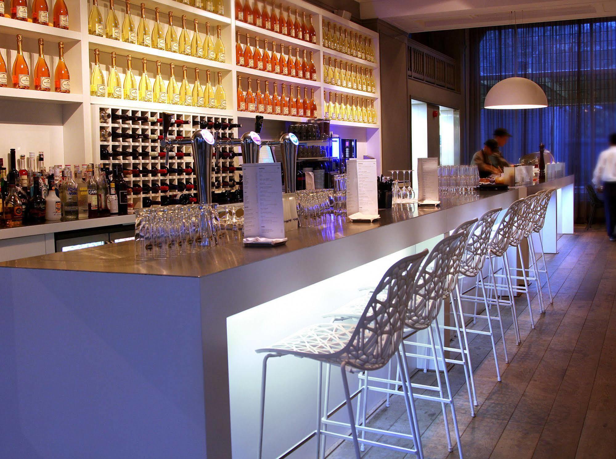 Manna Hotel Nijmegen Bagian luar foto