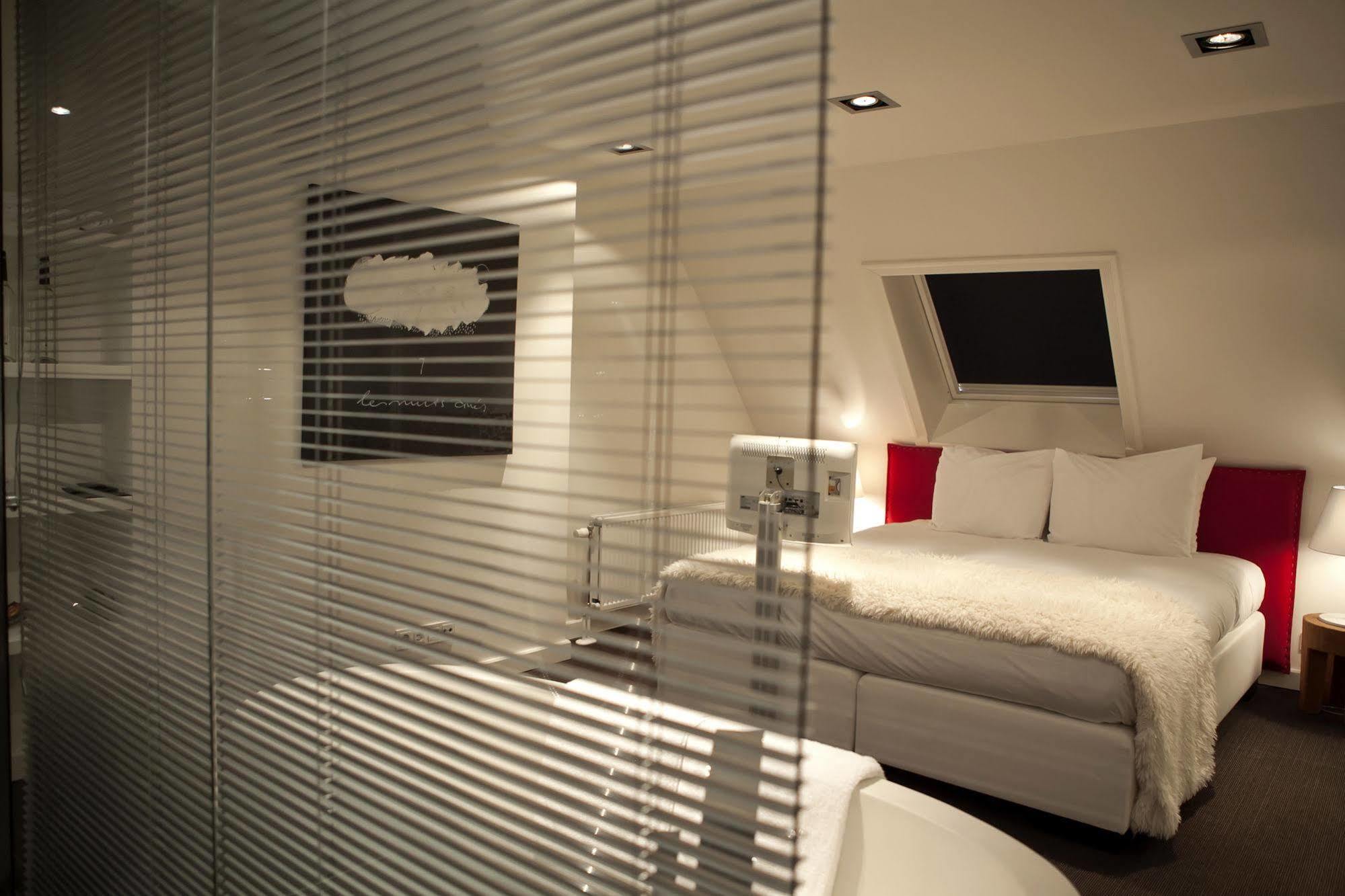 Manna Hotel Nijmegen Bagian luar foto