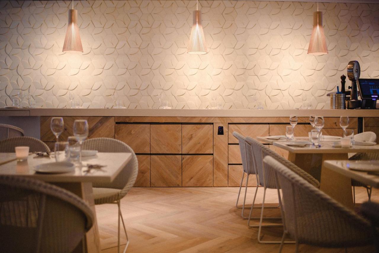 Manna Hotel Nijmegen Bagian luar foto